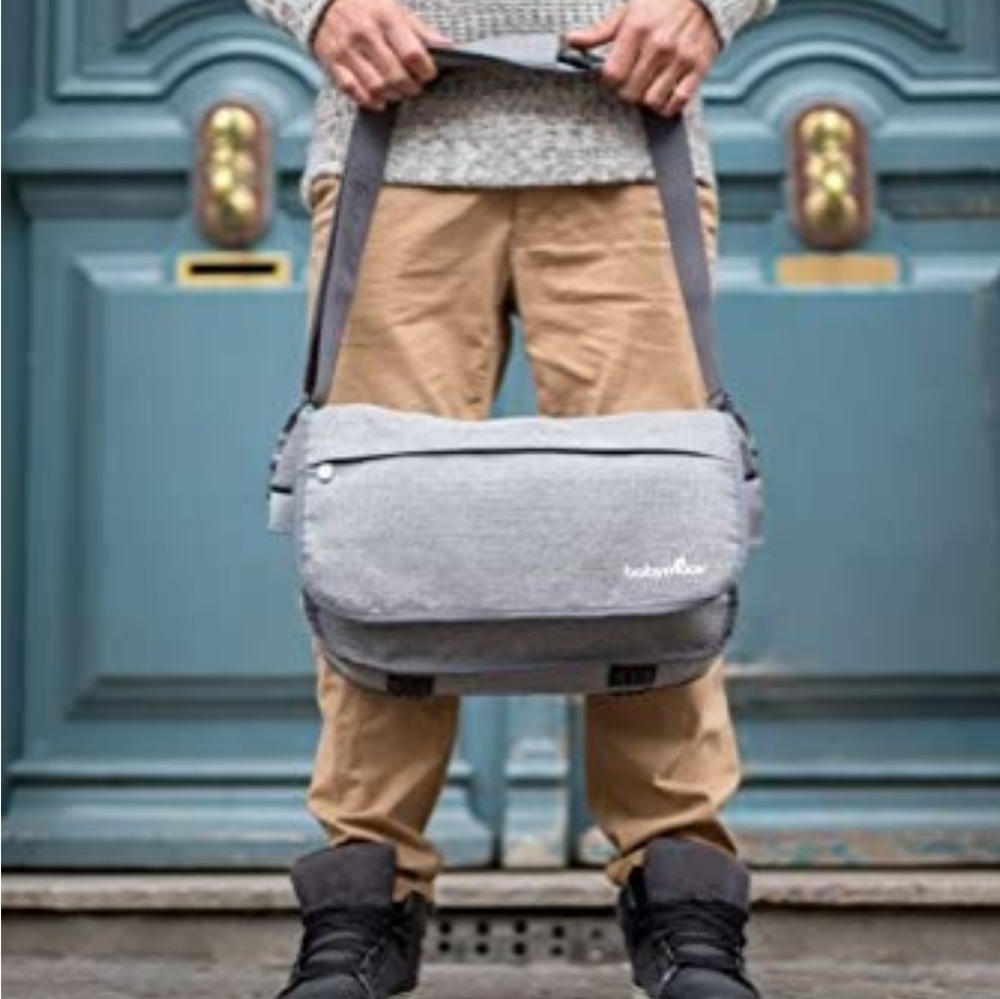 Babymoov Messenger/Diaper Bag with 3 Piece